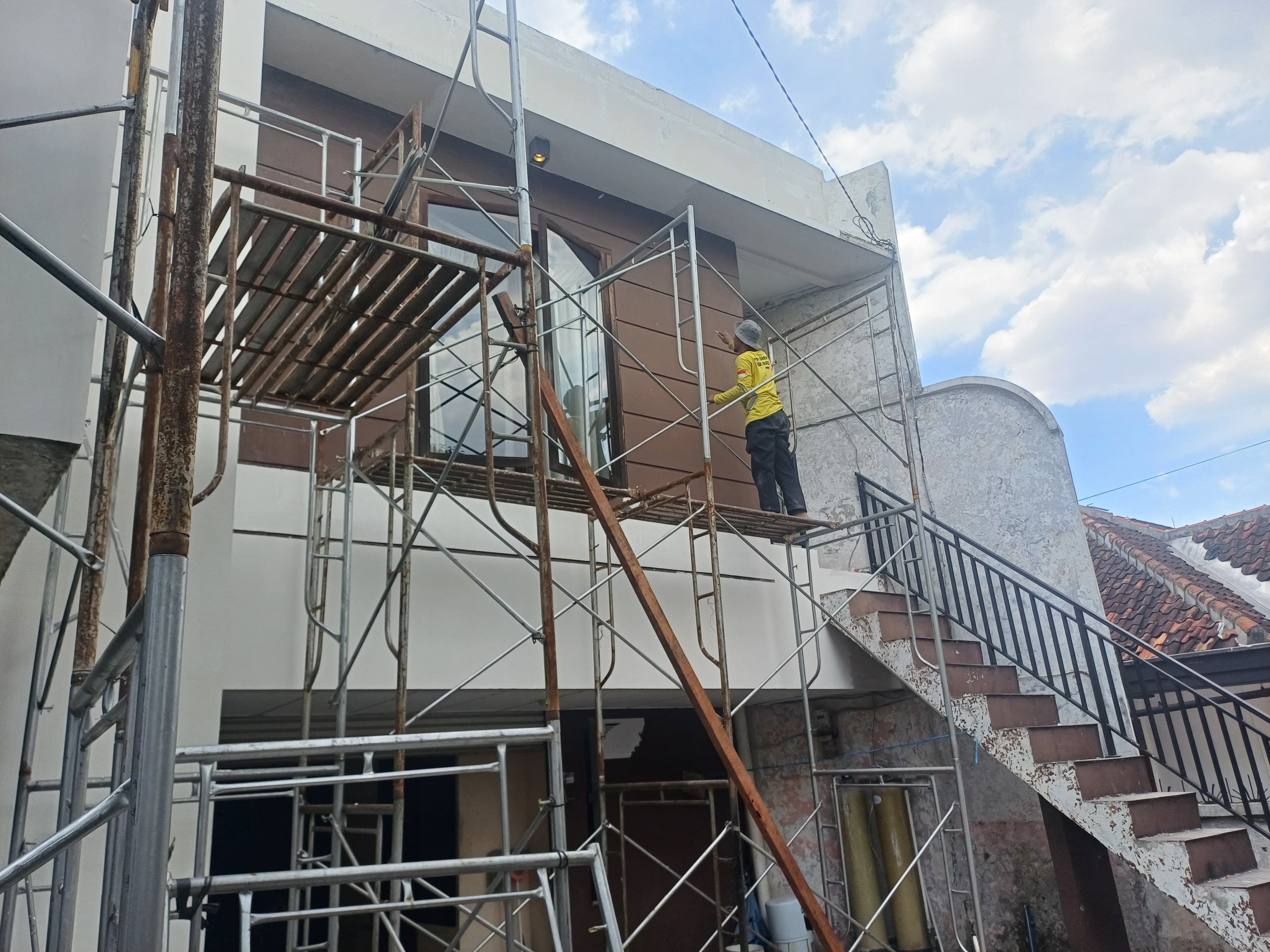Renovasi Rumah